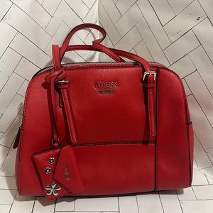 Red guess purse in perfect condition.